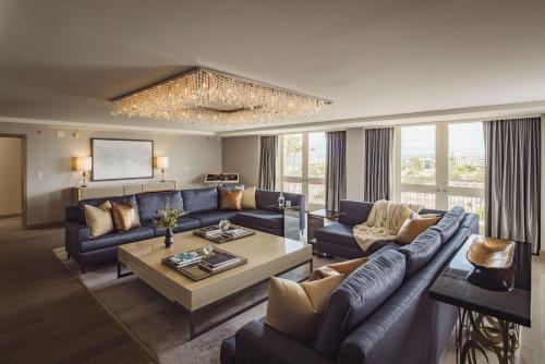 L'Ermitage Suite