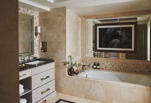 Accessible Classic Suite
