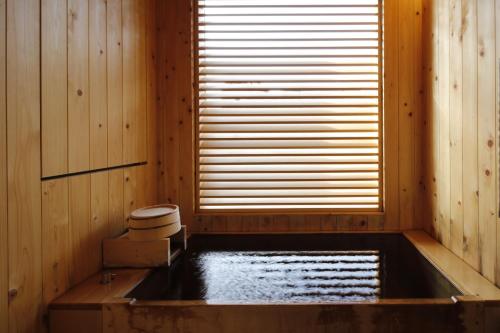 Comfort Room Annex