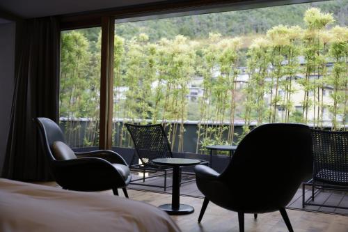 One Terrace Suite Annex