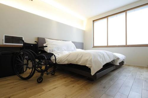 Universal Room Annex