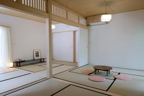 SSH No.3 Tatami Suite - Age 8+ Only