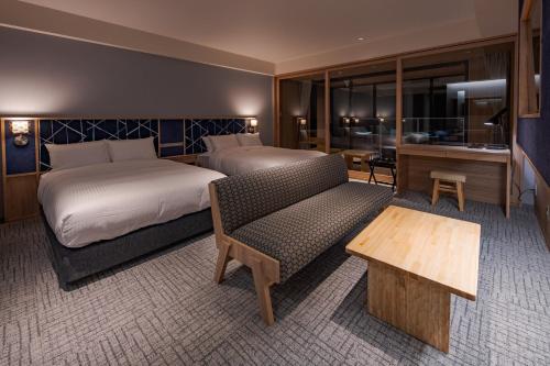 Deluxe Twin Room with Sea View