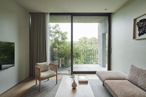 Suite with Balcony and Park View