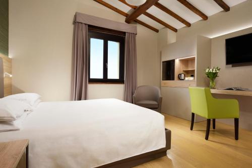 Comfort Double Room with Spa Access