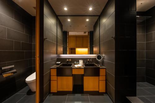 Superior Twin Room with Tatami Area - Ocean View