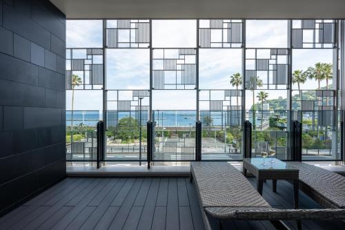 Superior Twin Room with Tatami Area - Ocean View