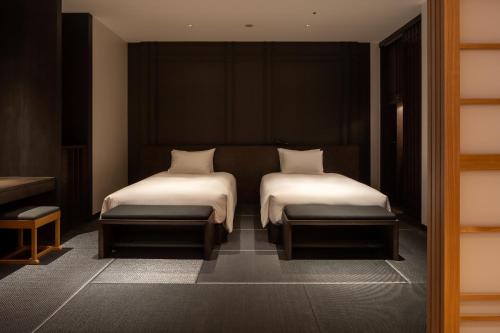 Suite with Tatami Area and Open-Air Bath - Hillside View