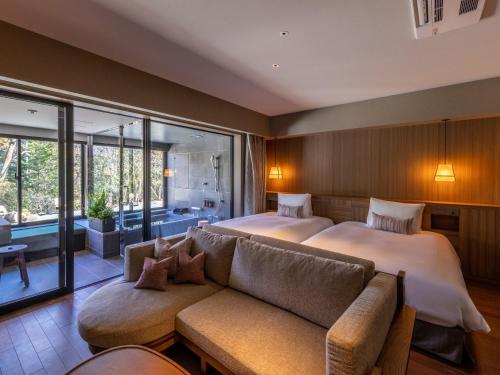 Stylish Suite with Hot Spring Bath