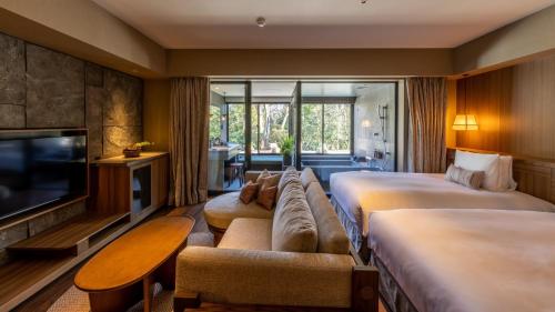 Stylish Suite with Hot Spring Bath