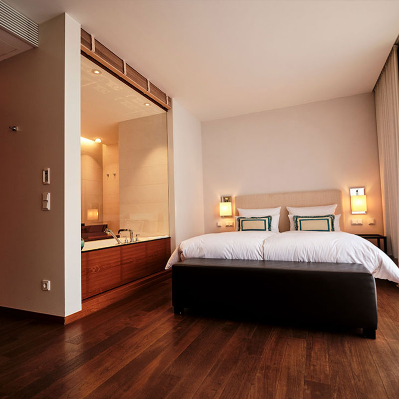 Premier Room with Lateral lake view