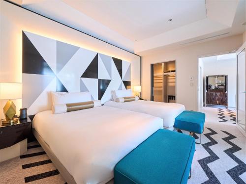 Premium Suite Twin
