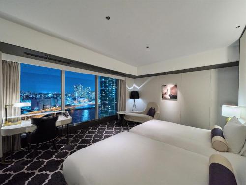 The Kahala Grand Twin Upper Floor