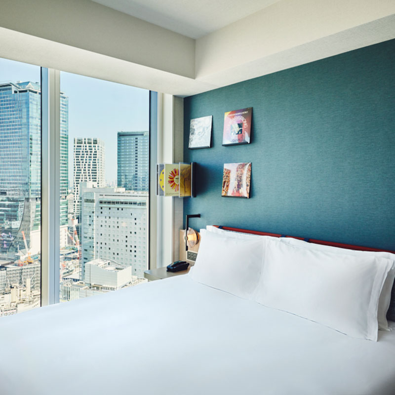 Premium King Bath and Scramble View HF