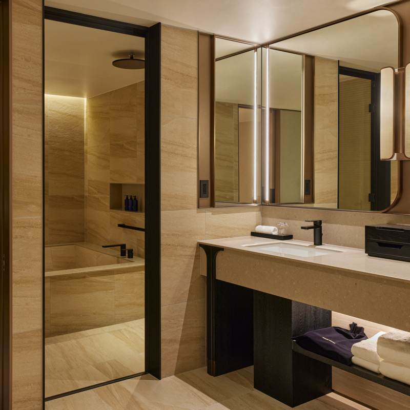 One Bedroom Suite King