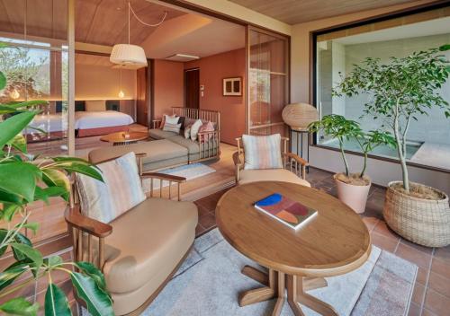 Luxury Suite