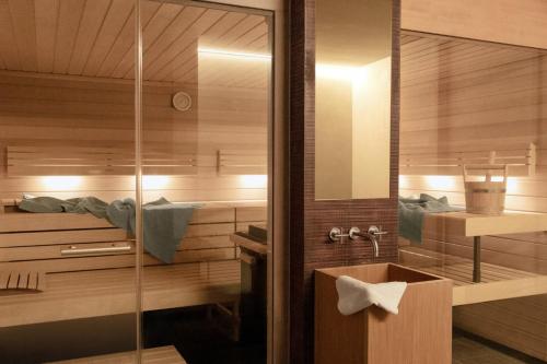 Suite Two-Bedroom Mountain Loft