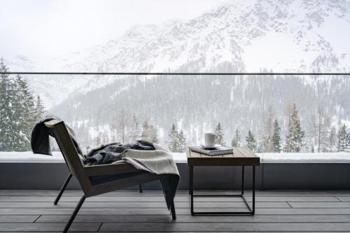 Suite Two-Bedroom Mountain Loft
