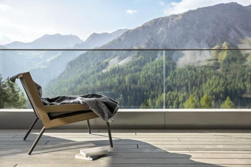 Suite Three-Bedroom Mountain Loft