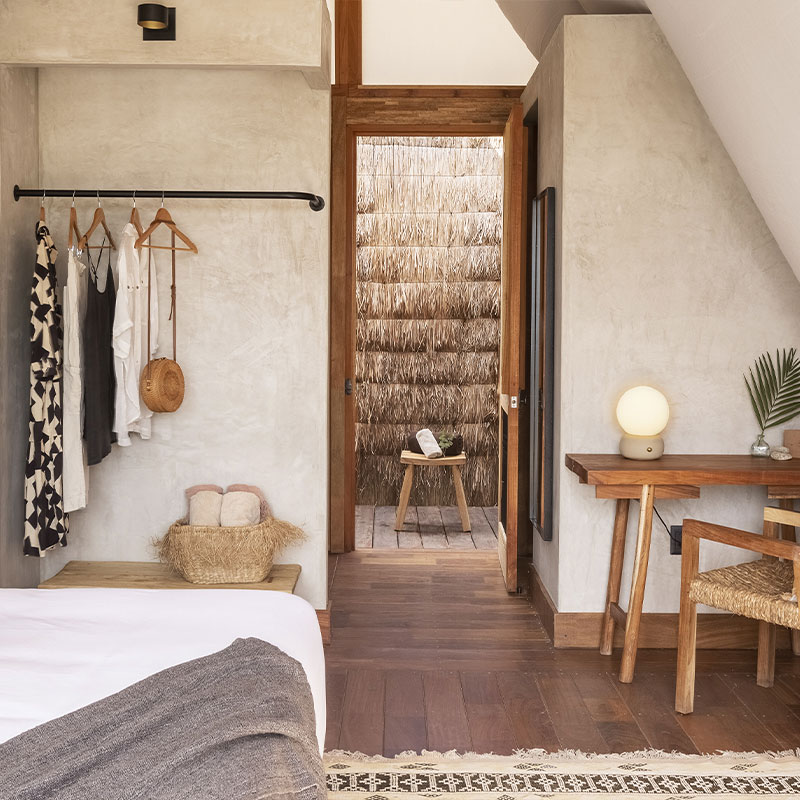 Lagoon Breeze Room