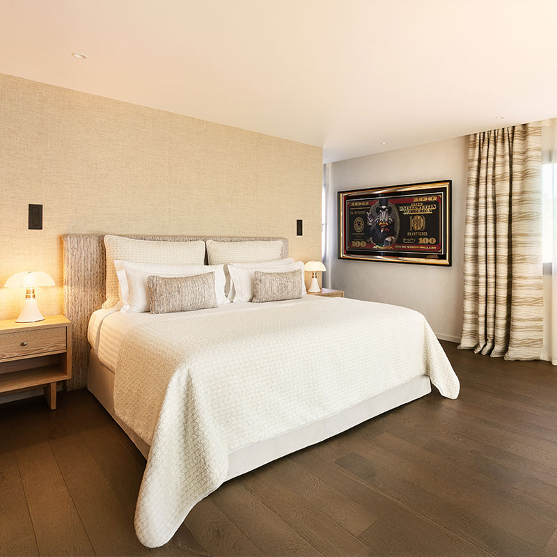 Riviera Suite