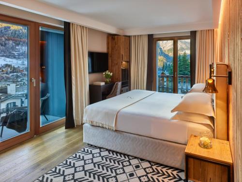 Junior Suite With Mountain View