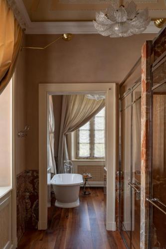 Suite with City View