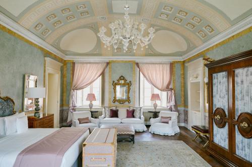 Deluxe Junior Suite
