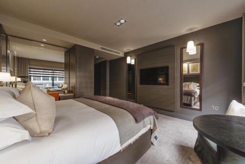 King Room with Garden View
