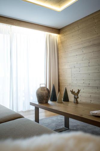 Junior Suite With Mountain View