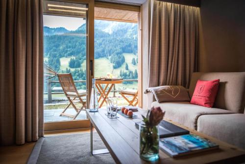 Junior Suite With Mountain View