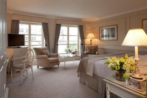 Superior Twin Room with Garden View 