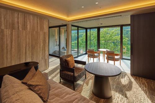Twin Room with Terrace (2-3 people)