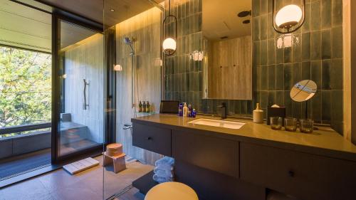 Quadruple Room with Terrace (2-4 people)