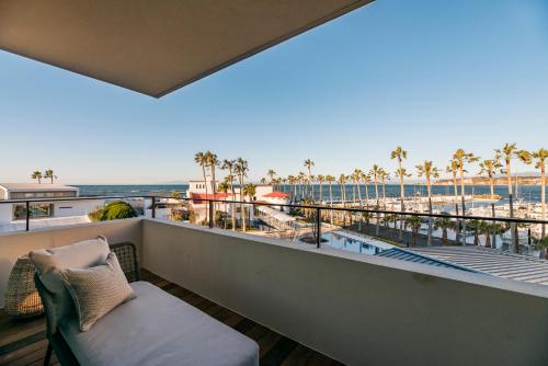 Double Room with Marina View - Upper Floor