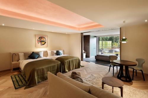 1F Deluxe Twin Room  