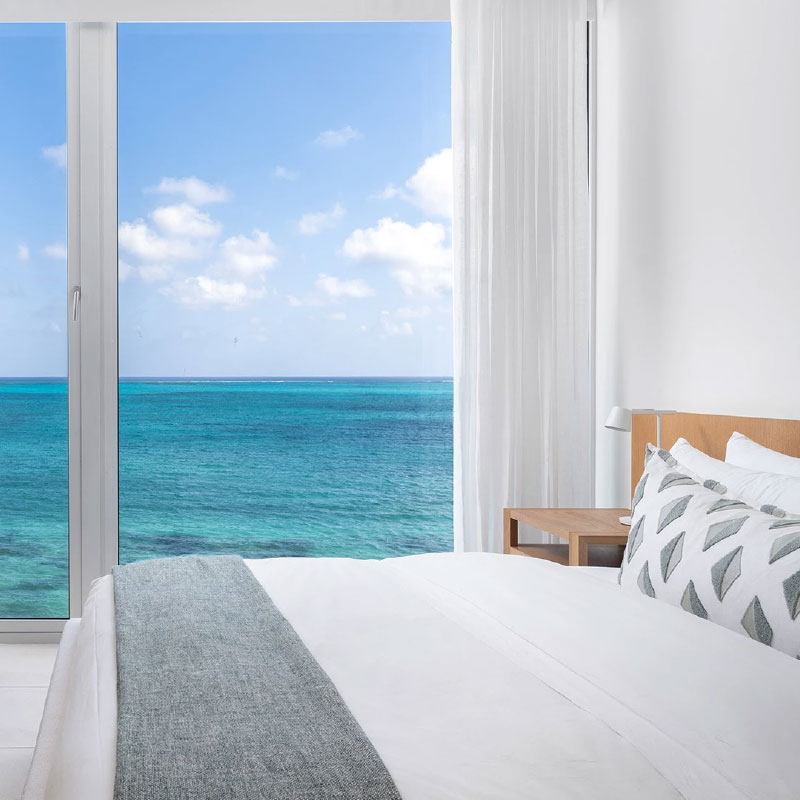 North Shore 4 Bed Oceanfront Beach House