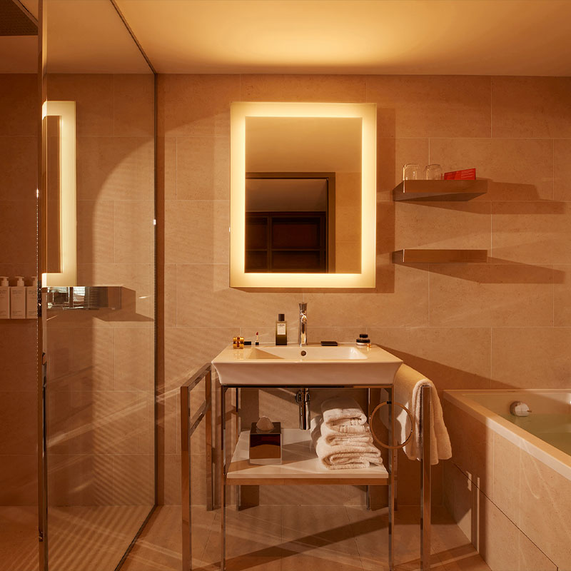 Suite Courtyard 1Bed