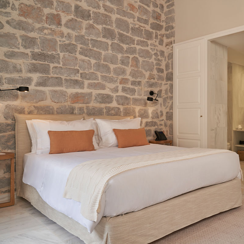 Cove Suite