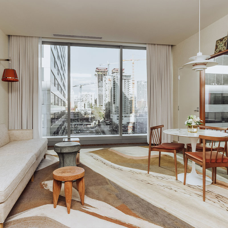 Deluxe Suite King