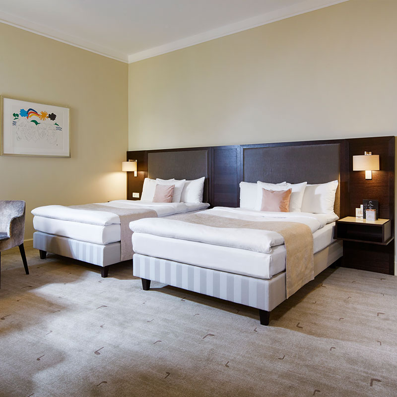Junior Suite Twin Beds