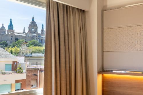 Classic King Room with Castle view