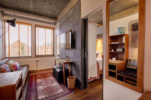 Deluxe Single Room