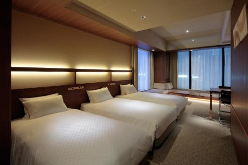 Deluxe Triple Room with Sofa Bed - Non-Smoking