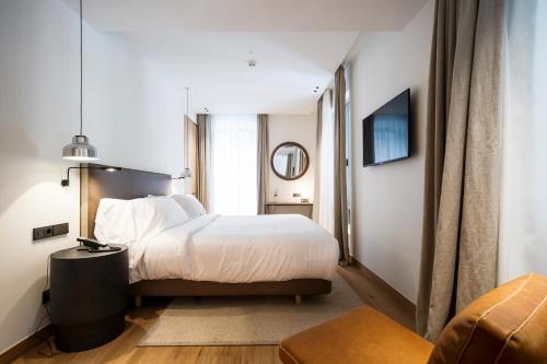 Standard Suite