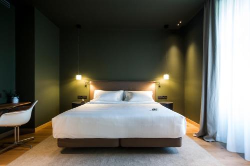 Suite with City View