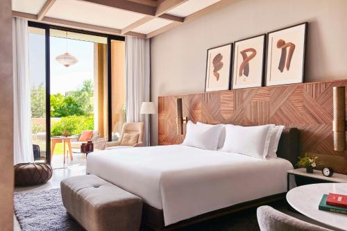 Park King Suite with Resort View 