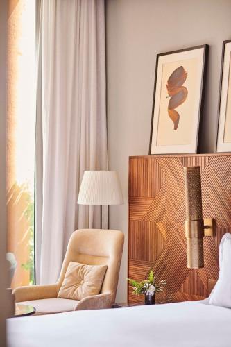 Park King Suite with Resort View 