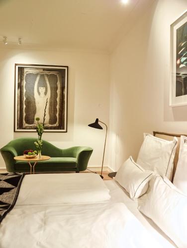 Suite with Garden View