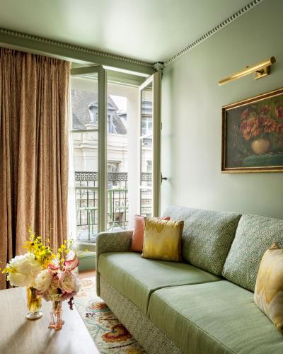 Suite Junior Parisienne